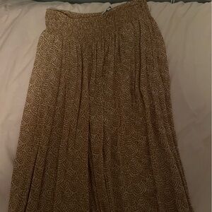 Elegant Brown Patterned Skirt